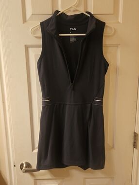 Sleeveless Gray Golf Dress with Zip Collar